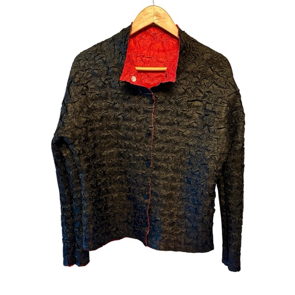 Crepey Crinkle Womens Reversible Button Front Textured Black & Red Jacket size M - Picture 13 of 14